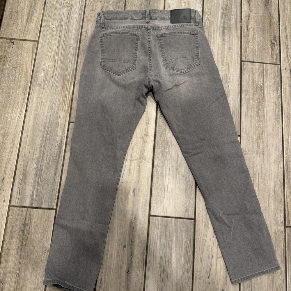 MBX Premium Denim Goods Jeans 32x32 Gray Faded Straight Leg Pants Men - Picture 3 of 4